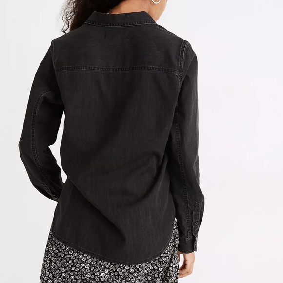Madewell > Denim Snap-Button Western Shirt in Lunar Wash > M - Picture 2 of 11